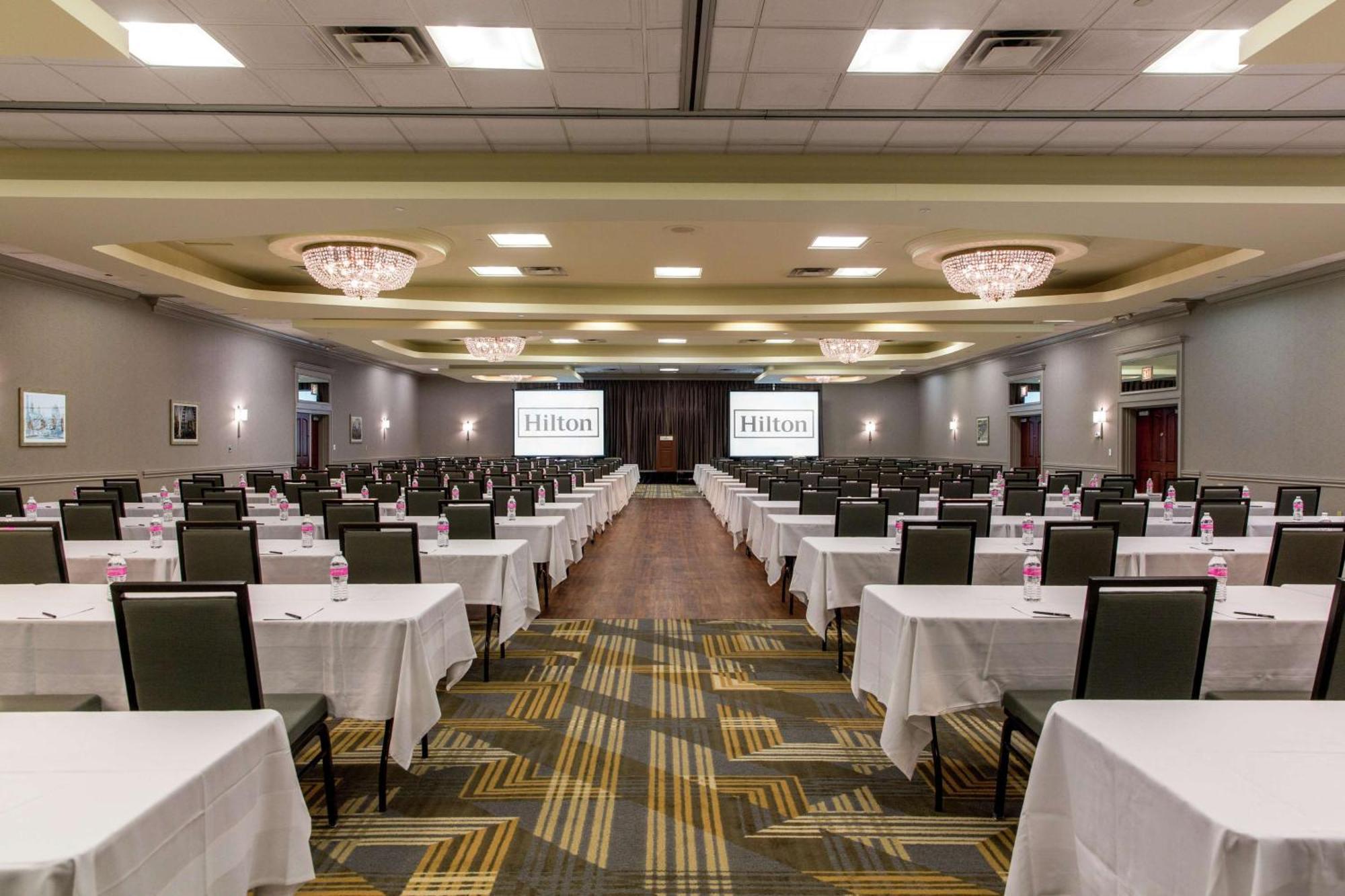 Отель Hilton Chicago/Оук-Лон Экстерьер фото
